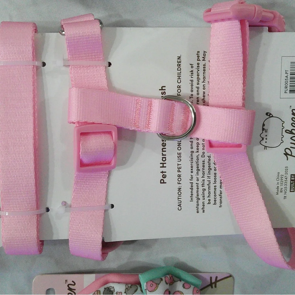 Pusheen The Cat Mix N Match Pet Harness and Leash Set, Collar and Collar Bows